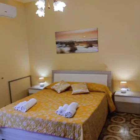 Apartment Bougainvillea Casa Castelbuono (Sicily)